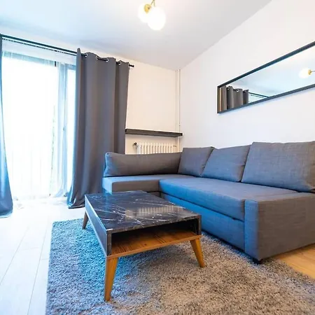Confortable Et Moderne - Centre Apartment *